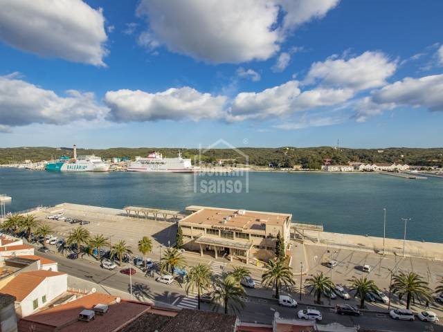 3 bedroom Flat for sale in Mahon / Mao - € 570,000 (Ref: 2489484)