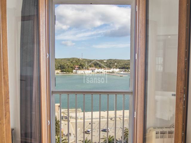 3 bedroom Flat for sale in Mahon / Mao - € 570,000 (Ref: 2489484)