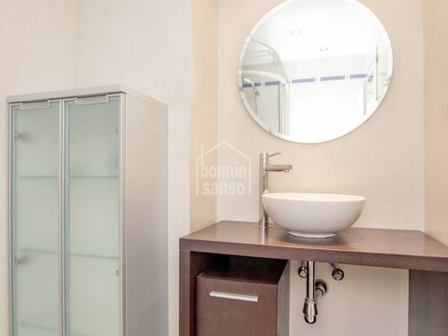 4 makuuhuone Asunto myytävänä paikassa Mahon / Mao - 585 000 € (Ref: 2797207)