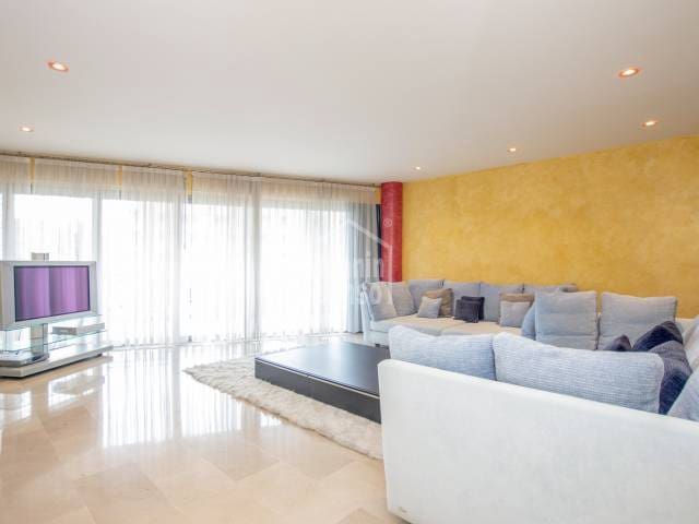 4 makuuhuone Asunto myytävänä paikassa Mahon / Mao - 585 000 € (Ref: 2797207)