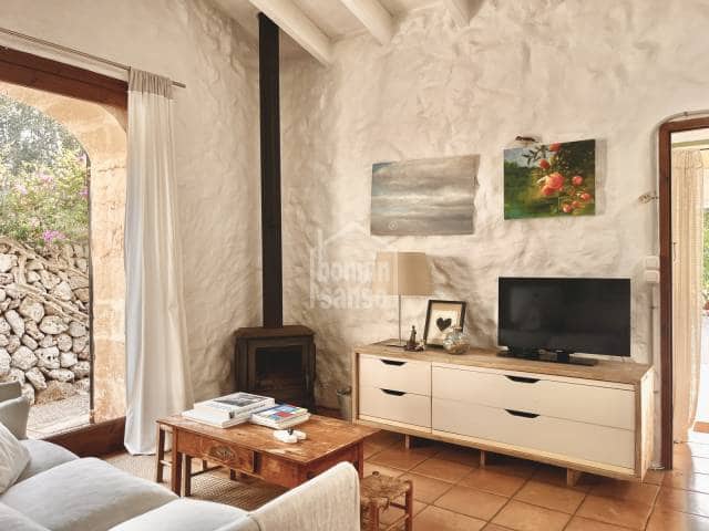 2 soverom Penthouse til salgs i Es Castell med svømmebasseng garasje - € 590 000 (Ref: 2984024)