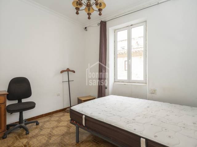 8 bedroom Penthouse for sale in Mahón / Maó - € 595,000 (Ref: 4077816)