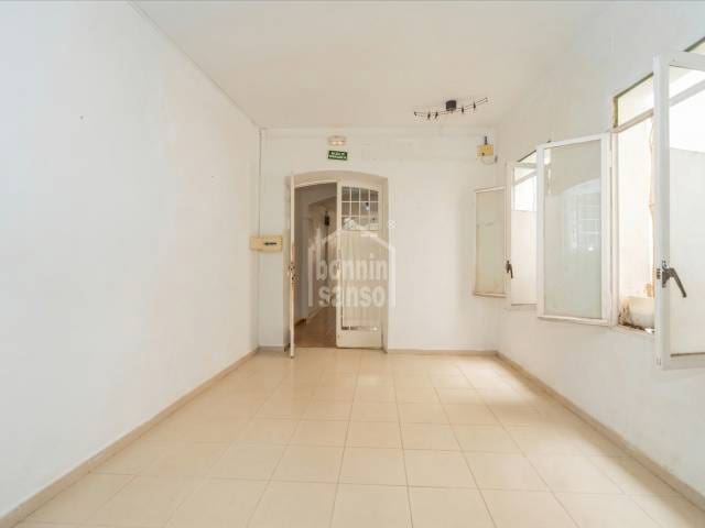 8 Zimmer Penthouse zu verkaufen in Mahón / Maó - 595.000 € (Ref: 4077816)