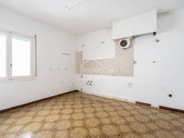 Ático de 8 habitaciones en Mahón / Maó en venta - 595.000 € (Ref: 4077816)