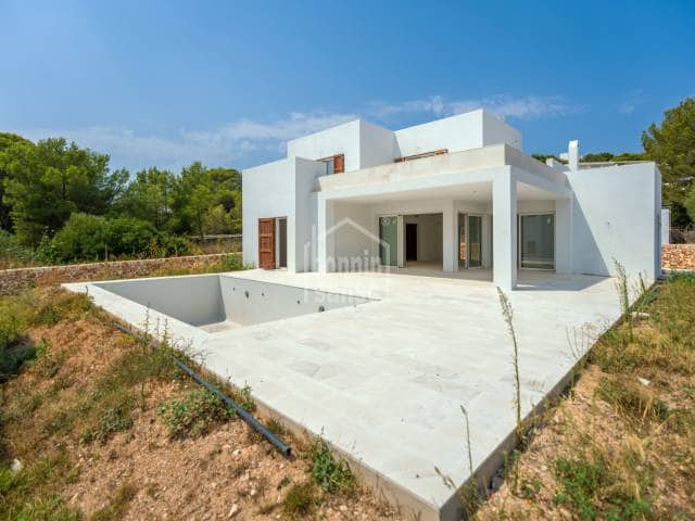 4 bedroom Villa for sale in Es Mercadal with pool - € 750,000 (Ref: 4356128)