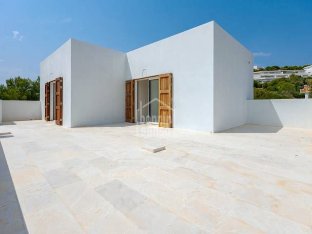 4 bedroom Villa for sale in Es Mercadal with pool - € 750,000 (Ref: 4356128)