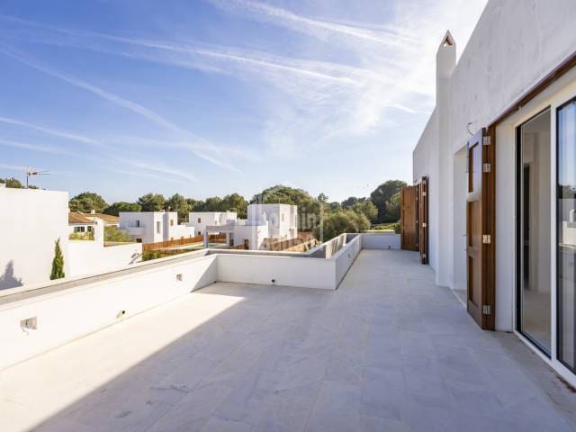 3 bedroom Villa for sale in Es Mercadal with pool - € 750,000 (Ref: 4356130)