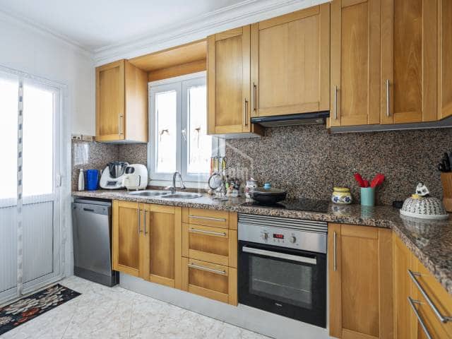 5 sypialnia Willa na sprzedaż w Es Castell z basenem garażem - 1 200 000 € (Ref: 4661772)