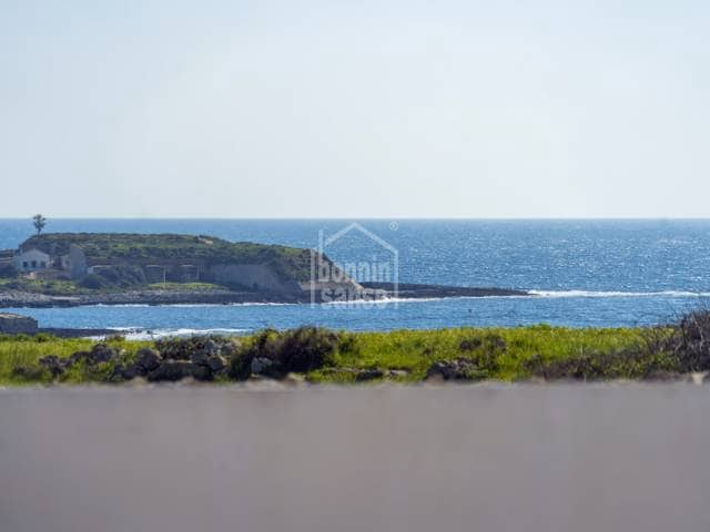 5 sypialnia Willa na sprzedaż w Es Castell z basenem garażem - 1 200 000 € (Ref: 4661772)