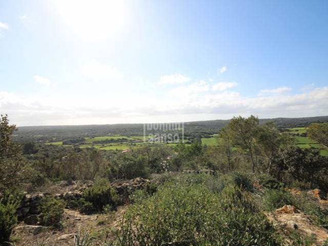 3 slaapkamer Villa te koop in Mahon / Mao met zwembad - € 340.000 (Ref: 5115685)