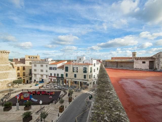 12 Zimmer Wohnung zu verkaufen in Mahón / Maó mit Garage - 2.940.000 € (Ref: 5193144)