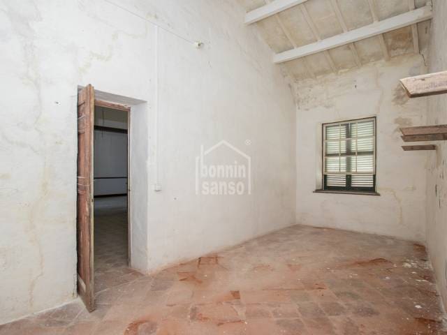 12 Zimmer Wohnung zu verkaufen in Mahon / Mao mit Garage - 2.940.000 € (Ref: 5193144)
