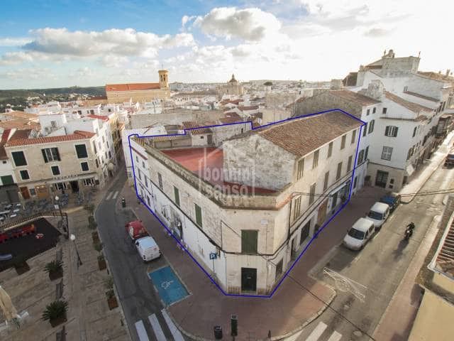 12 Zimmer Wohnung zu verkaufen in Mahón / Maó mit Garage - 2.940.000 € (Ref: 5193144)