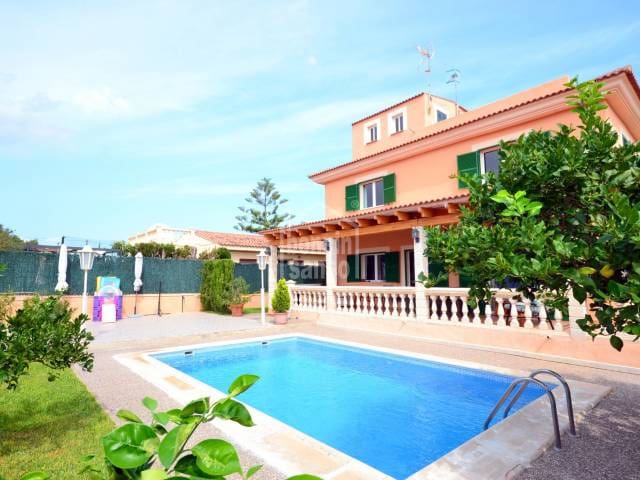 5 sypialnia Willa na sprzedaż w Son Servera z basenem garażem - 950 000 € (Ref: 5694791)