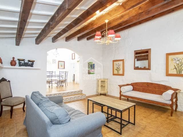 5 bedroom Finca/Country House for sale in Es Castell with pool - € 995,000 (Ref: 6415267)