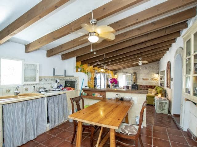 5 bedroom Finca/Country House for sale in Es Castell with pool - € 995,000 (Ref: 6415267)