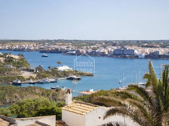 3 chambre Villa/Maison à vendre à Mahon / Mao avec piscine garage - 725 000 € (Ref: 6863000)