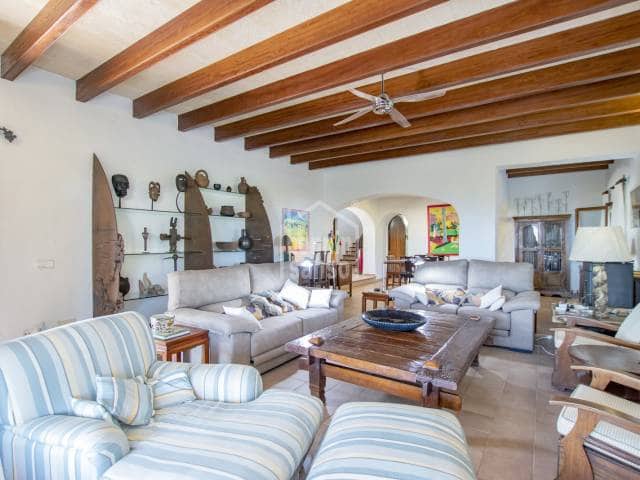 7 Zimmer Villa zu verkaufen in Ciutadella de Menorca mit Pool Garage - 3.190.000 € (Ref: 7017597)