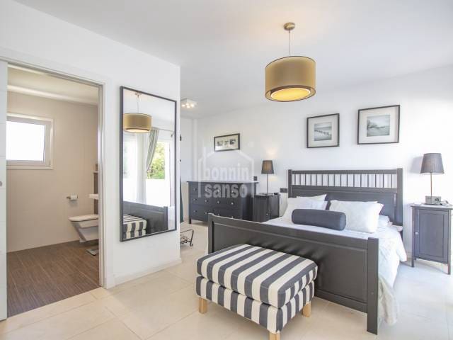 4 soveværelse Villa til salg i Alayor / Alaior med swimmingpool garage - € 1.370.000 (Ref: 7099154)