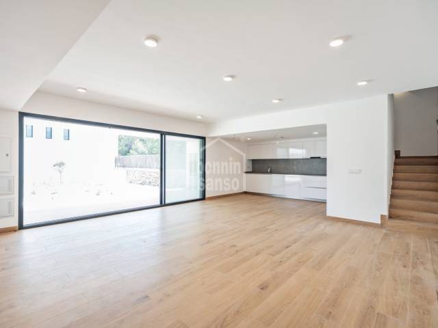 4 Zimmer Villa zu verkaufen in Es Mercadal mit Pool - 757.500 € (Ref: 7177537)