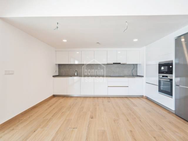 4 Zimmer Villa zu verkaufen in Es Mercadal mit Pool - 757.500 € (Ref: 7177537)