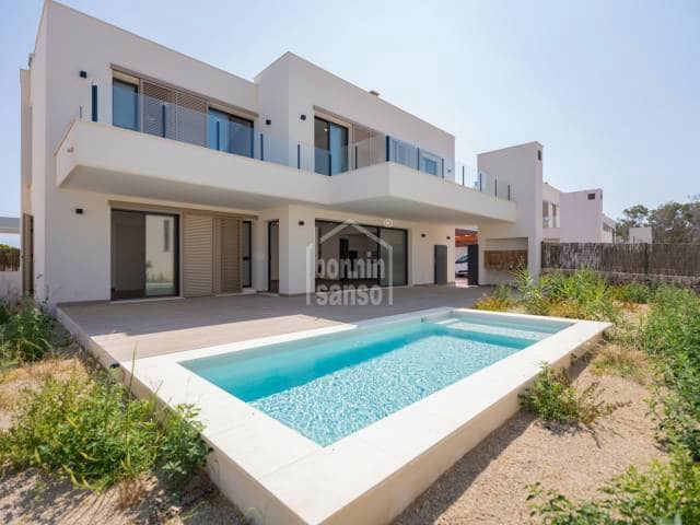 4 Zimmer Villa zu verkaufen in Es Mercadal mit Pool - 737.500 € (Ref: 7177539)