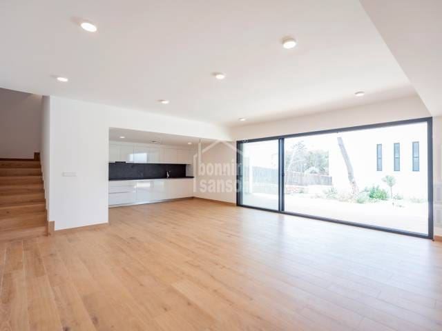 4 slaapkamer Villa te koop in Es Mercadal met zwembad - € 717.500 (Ref: 7177543)