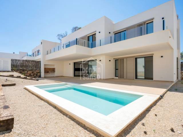 4 bedroom Villa for sale in Es Mercadal with pool - € 697,500 (Ref: 7177546)