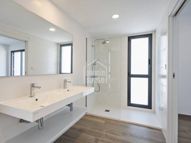 Chalet de 4 habitaciones en Es Mercadal en venta con piscina garaje - 697.500 € (Ref: 7177549)