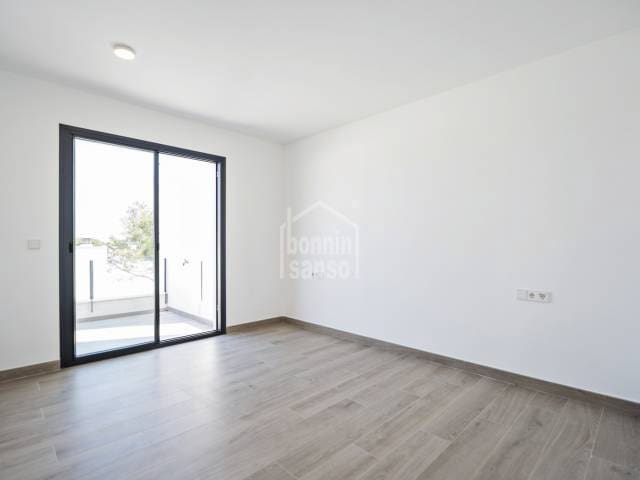 Chalet de 4 habitaciones en Es Mercadal en venta con piscina garaje - 697.500 € (Ref: 7177549)