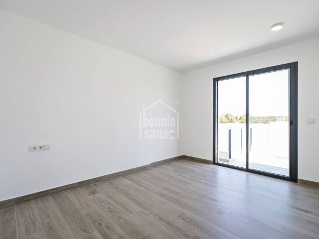 Chalet de 4 habitaciones en Es Mercadal en venta con piscina garaje - 697.500 € (Ref: 7177549)