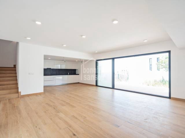 4 soveværelse Villa til salg i Es Mercadal med swimmingpool - € 704.500 (Ref: 7177555)