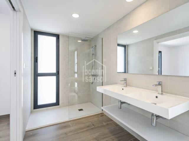 4 quarto Moradia para venda em Es Mercadal com piscina garagem - 707 500 € (Ref: 7177559)