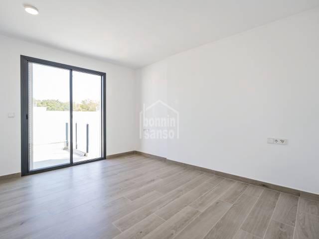 4 quarto Moradia para venda em Es Mercadal com piscina garagem - 707 500 € (Ref: 7177559)