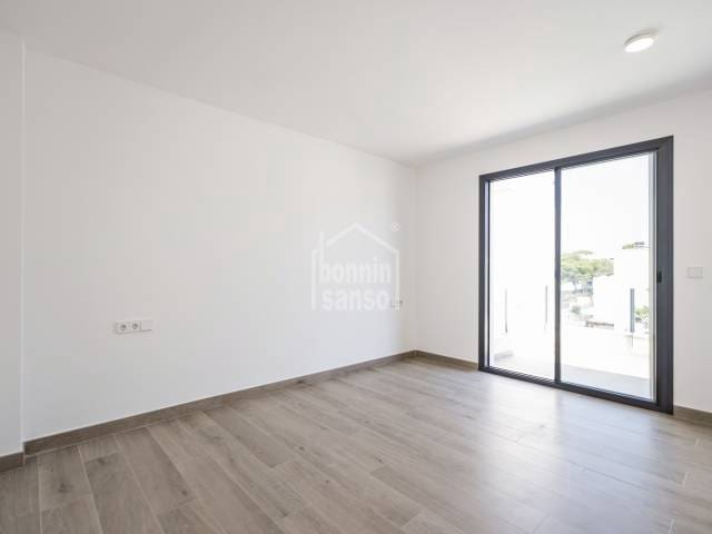 4 quarto Moradia para venda em Es Mercadal com piscina garagem - 707 500 € (Ref: 7177559)