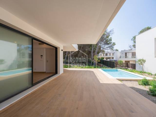 4 bedroom Villa for sale in Es Mercadal with pool - € 717,500 (Ref: 7177565)