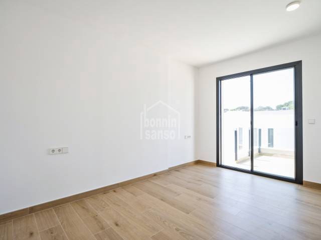 4 bedroom Villa for sale in Es Mercadal with pool garage - € 717,500 (Ref: 7177565)