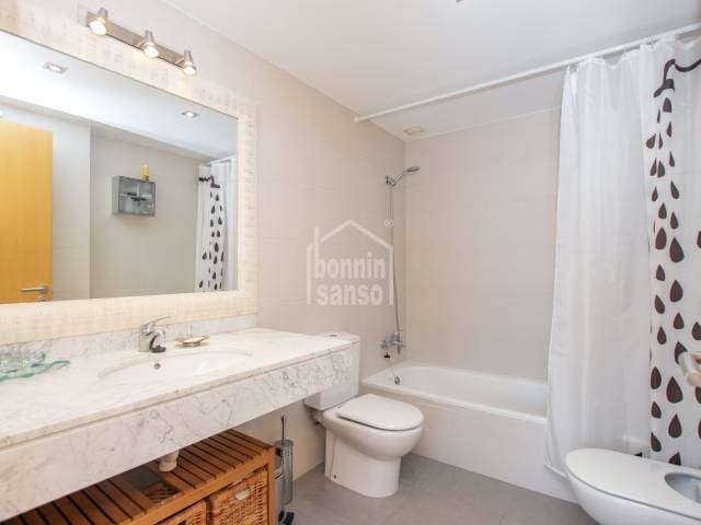 4 bedroom Flat for sale in Mahon / Mao with pool - € 472,900 (Ref: 7435093)