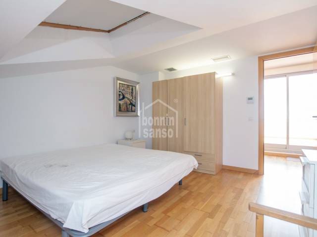 4 Zimmer Wohnung zu verkaufen in Mahón / Maó mit Pool - 472.900 € (Ref: 7435093)