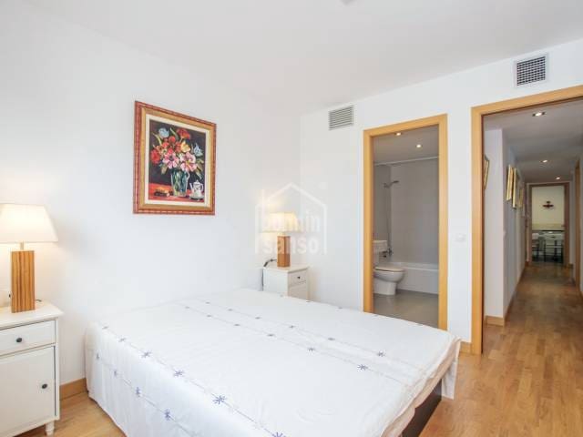 4 Zimmer Wohnung zu verkaufen in Mahón / Maó mit Pool - 472.900 € (Ref: 7435093)