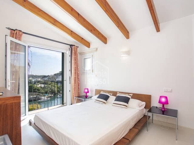 3 slaapkamer Finca/Landhuis te koop in Es Castell met zwembad - € 3.500.000 (Ref: 7536242)