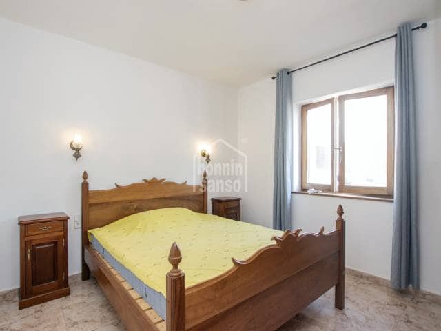 3 bedroom Townhouse for sale in Mahon / Mao - € 620,000 (Ref: 7623006)