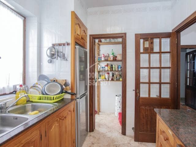 3 bedroom Townhouse for sale in Mahon / Mao - € 620,000 (Ref: 7623006)