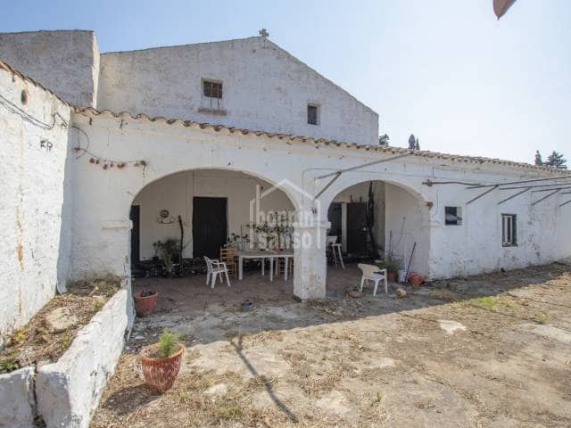 7 sypialnia Penthouse na sprzedaż w Es Mercadal z basenem garażem - 945 000 € (Ref: 7685075)