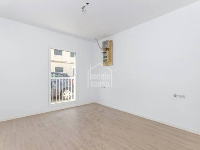 3 camera da letto Appartamento in vendita in Mahon / Mao con piscina - 450.000 € (Rif: 7713905)