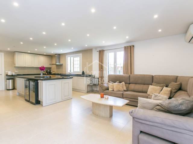 4 sypialnia Willa na sprzedaż w Mahon / Mao z basenem - 899 000 € (Ref: 7730474)