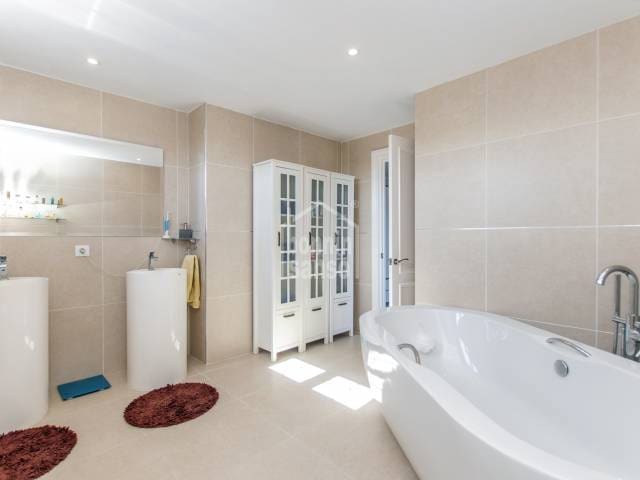 4 sypialnia Willa na sprzedaż w Mahon / Mao z basenem - 899 000 € (Ref: 7730474)