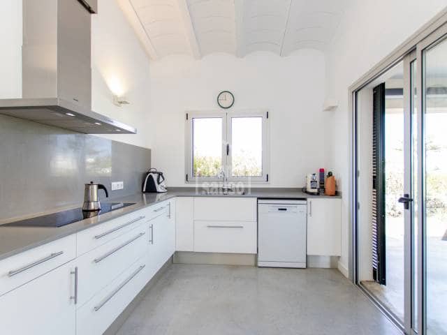 7 soverom Villa til salgs i Es Mercadal med svømmebasseng garasje - € 960 000 (Ref: 7734827)