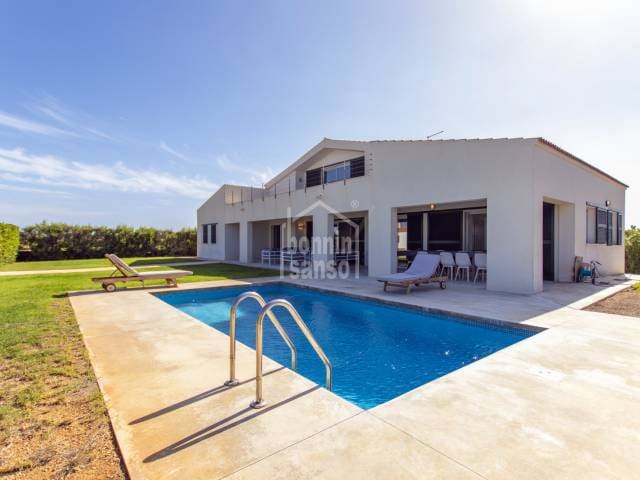 7 bedroom Villa for sale in Es Mercadal with pool garage - € 960,000 (Ref: 7734827)