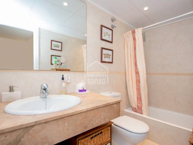 Apartamento Playa de 2 habitaciones en Ciutadella, Ciutadella de Menorca en venta con piscina - 595.000 € (Ref: 7770507)